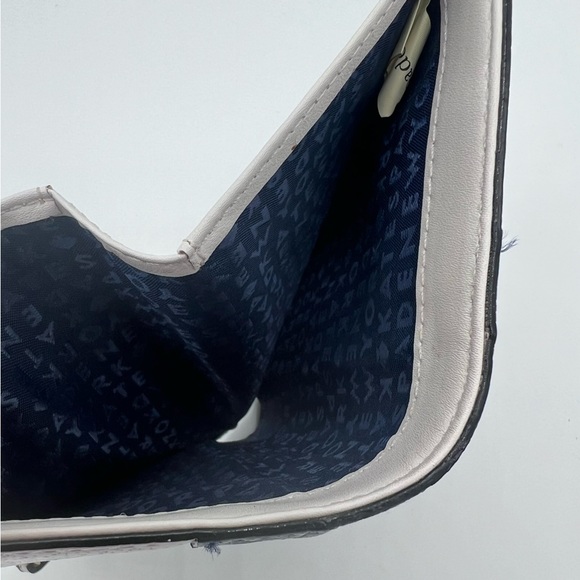 Kate Spade wallet in black & navy blue - Picture 4 of 4